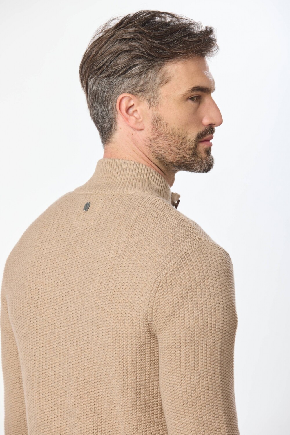 CARDIGAN GRUESO TEJIDO Beige