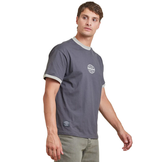 Remera Rusty Runel - Gris Remera Rusty Runel - Gris