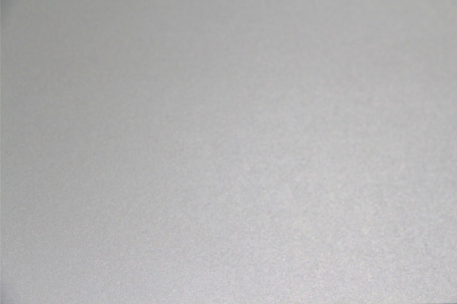 PAPEL ASTROBRIGHTS TAMAÑO A4 DE 175 GRAMOS - COLOR SIRIO PLATINUM 