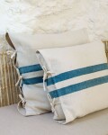 Almohadón Ziza 100% algodón rayas gruesas azul y blanco 60 x 60 cm