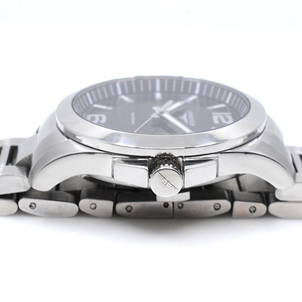 Longines Conquest esfera negra cuarzo 41 mm con caja y garantia Longines Conquest esfera negra cuarzo 41 mm con caja y garantia