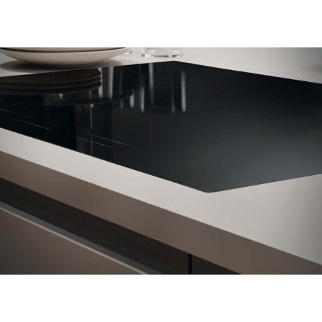 ANAFE INDUCCIÓN VITROCERAMICA NEGRO CANDY CIES55MCTT/1