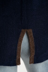 Sweater Combinado Marino