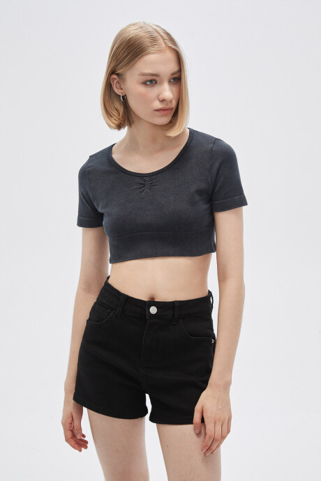 Tops Washy Negro