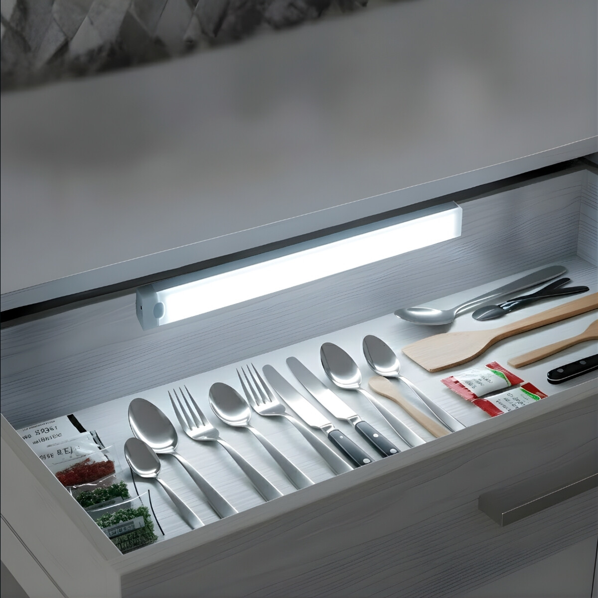 Tubo de luz LED recargable 30 cm - BLANCO 