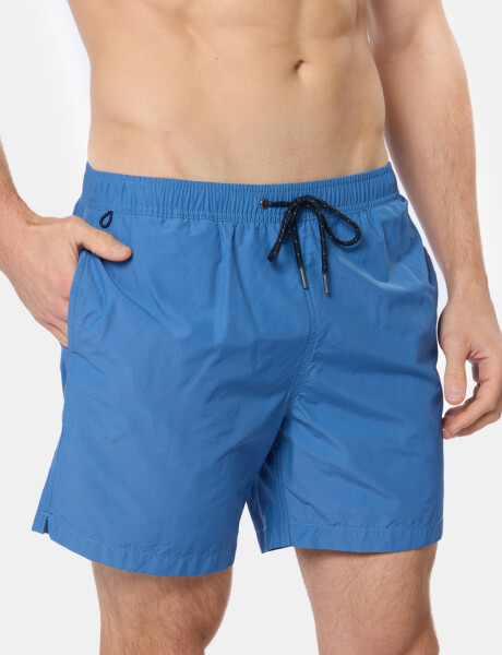 SHORT DE BAÑO LISO Celeste