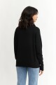 Sweater cuello rompeviento NEGRO