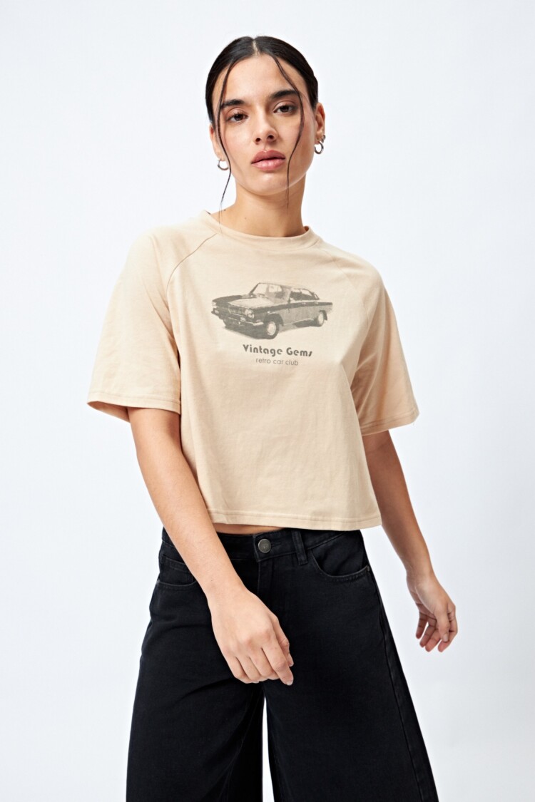 REMERA GEMS Arena