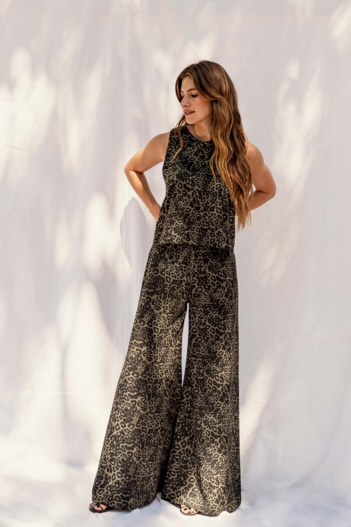 PANTALON SERENA FIERCE GREEN ANIMAL PANTALON SERENA FIERCE GREEN ANIMAL