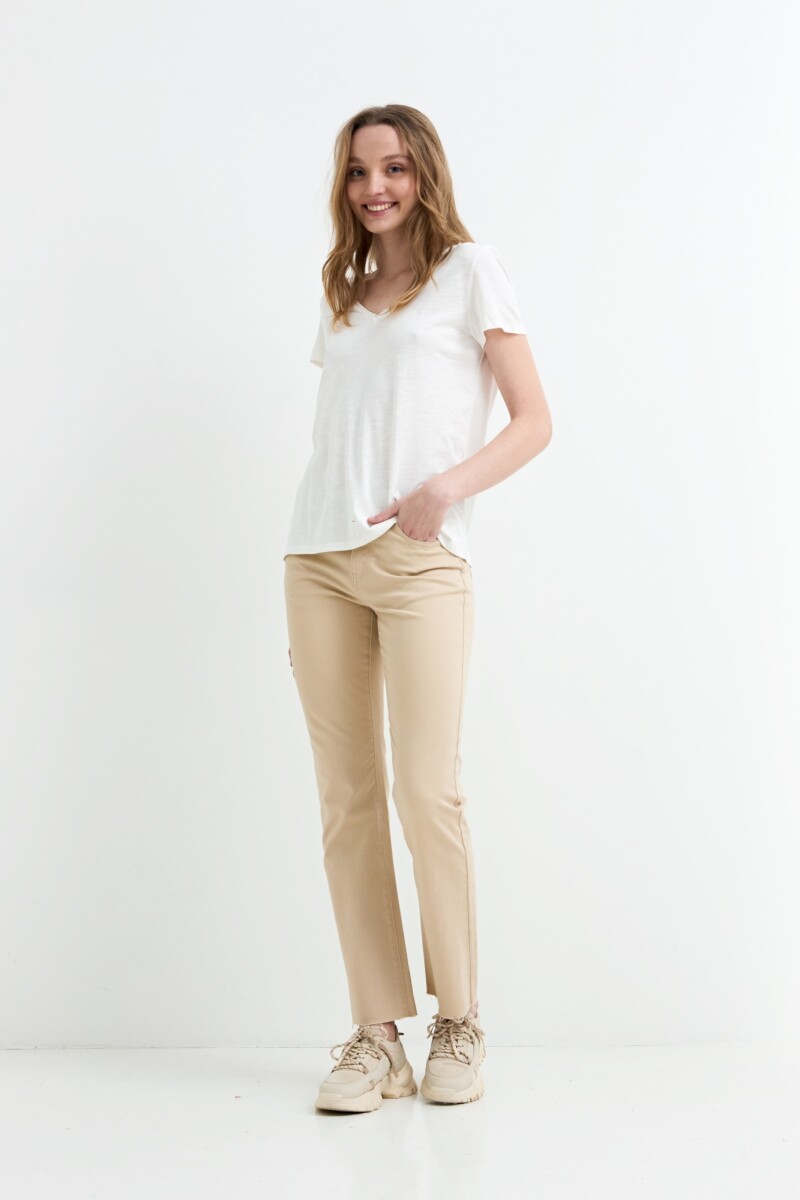 Remera m/c con broderie en cuello BLANCO