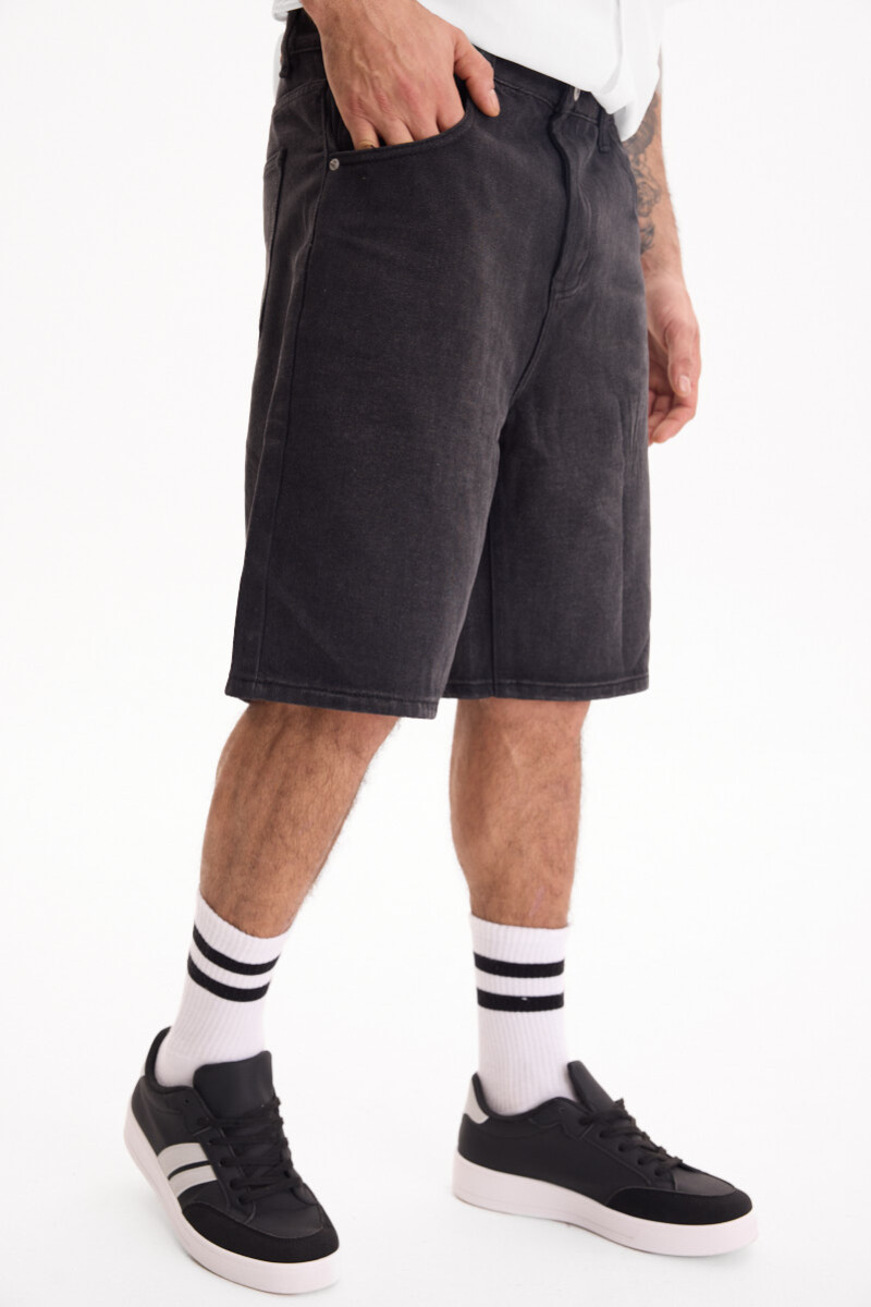 Bermuda De Jean Alaska Negro