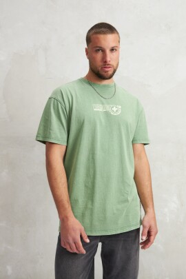 REMERA RESONANCE VERDE