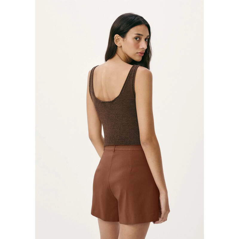 SHORTS FEM MARROM