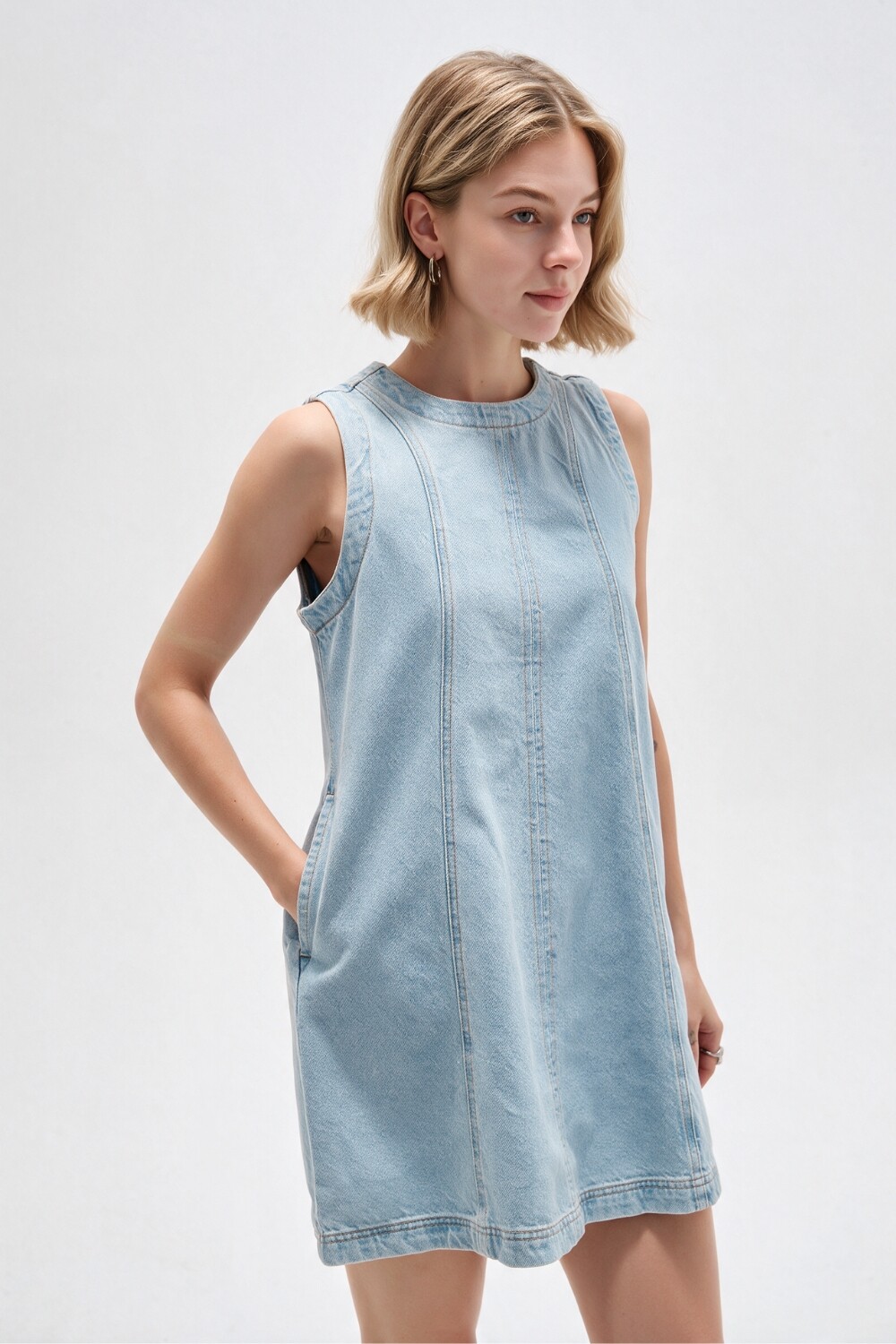 Vestido Aurei Celeste Claro