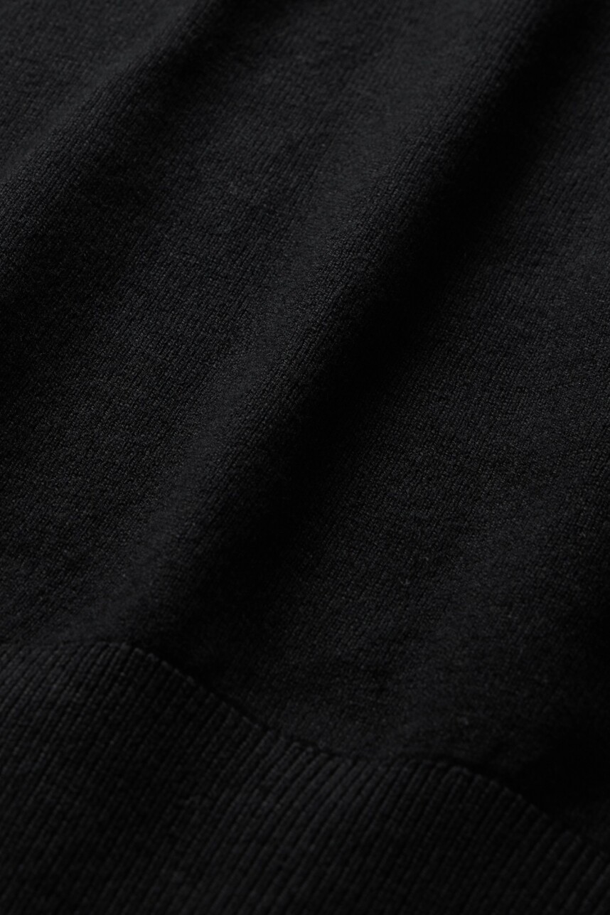 Buzo Algodòn Escote V Hombre Black