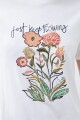Remera con estampa y bordado floral blanco