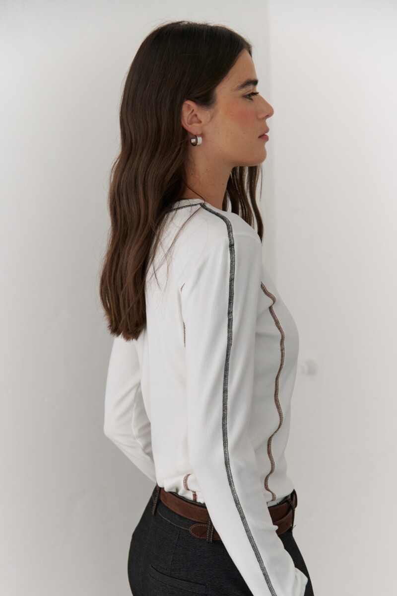 REMERA ESTELA NATURAL