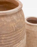 Set Llonga de 2 maceteros de terracota con acabado natural Ø 54 / 32 cm Set Llonga de 2 maceteros de terracota con acabado natural Ø 54 / 32 cm