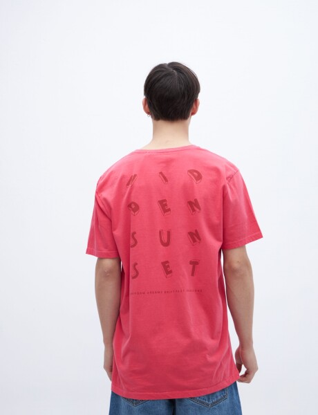 Remera Dustin Coral