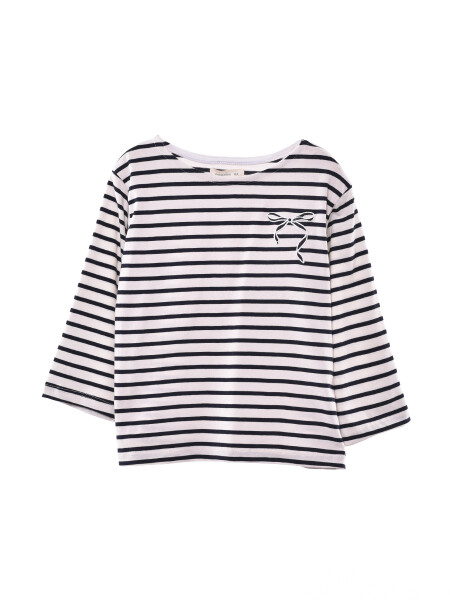 REMERA AMAPOLA VARIANTE 2