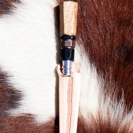 Cuchillo de Madera y guampa 2