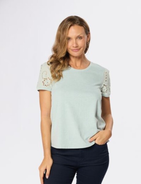 REMERA BRODERIE LISA Verde
