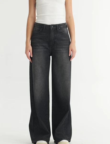Jean Piena Black