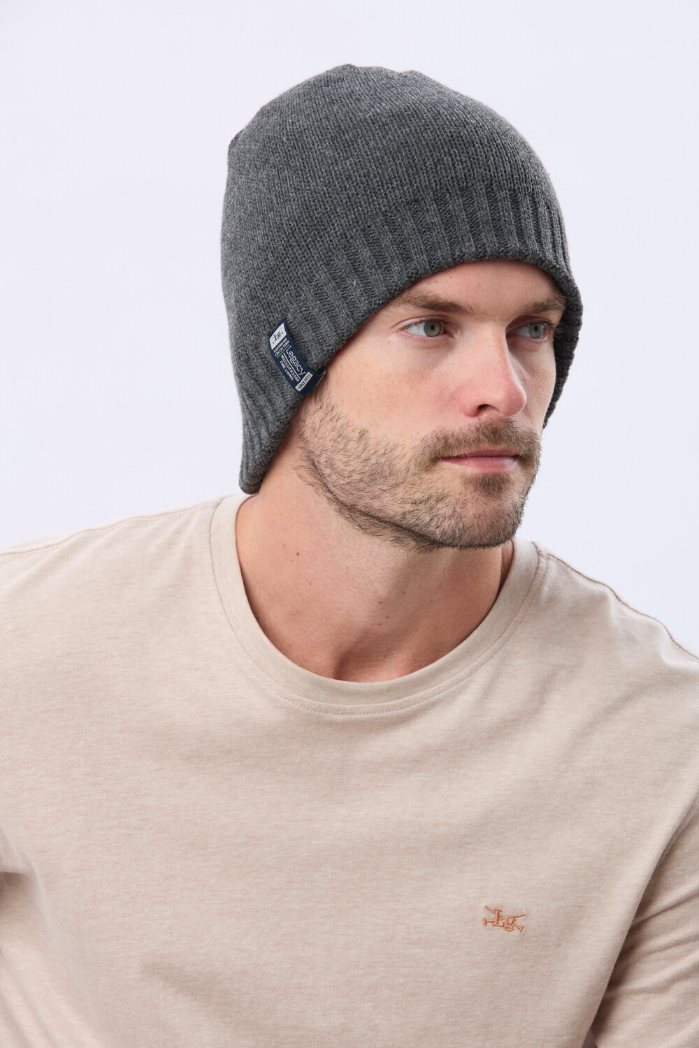 GORRO TEJIDO REVERSIBLE Negro