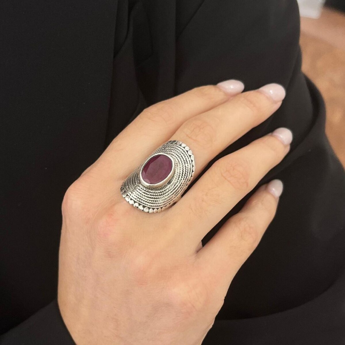 Anillo Chic Raíz de Rubí - Plata 925 