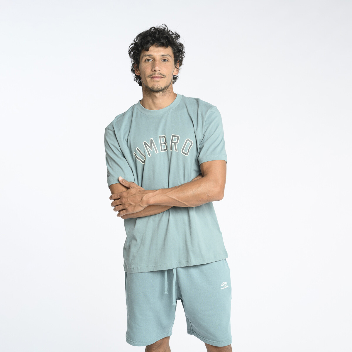 T-SHIRT COLLEGIATE GRAPHIC TEE Umbro Hombre - 00f 
