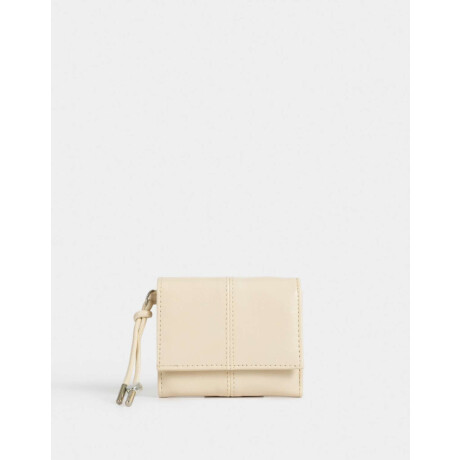 Billetera Cuerina Solapa Blanco Crudo