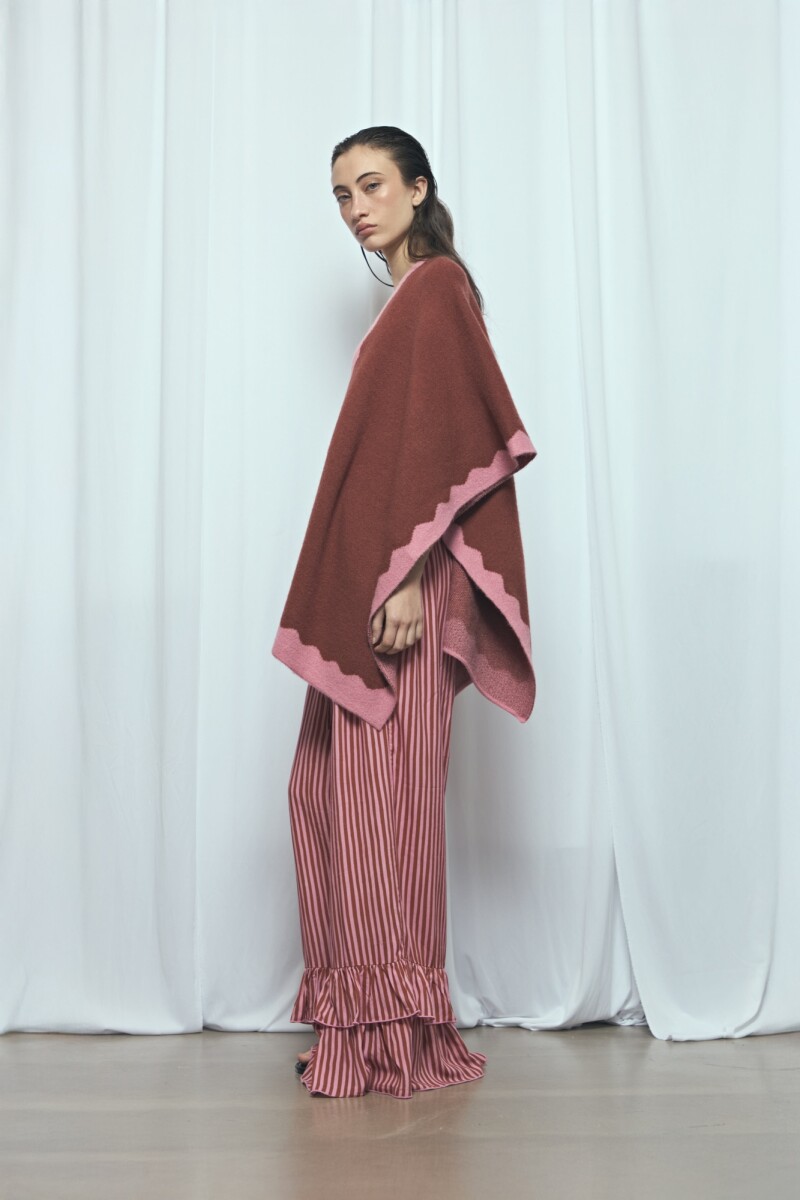 Poncho wavy PREVENTA tostado
