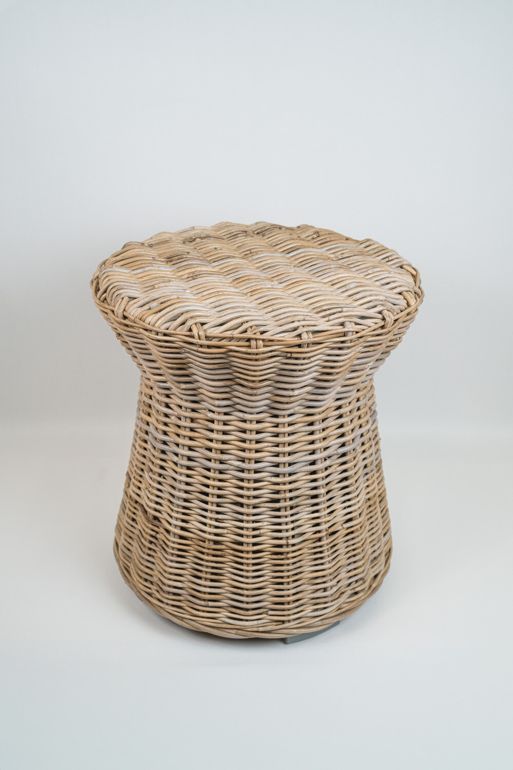 Mesa Lateral Paragon Mungur Kuwu Color Unico