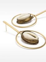 Pendientes Barra Con Aro Y Concha blanco