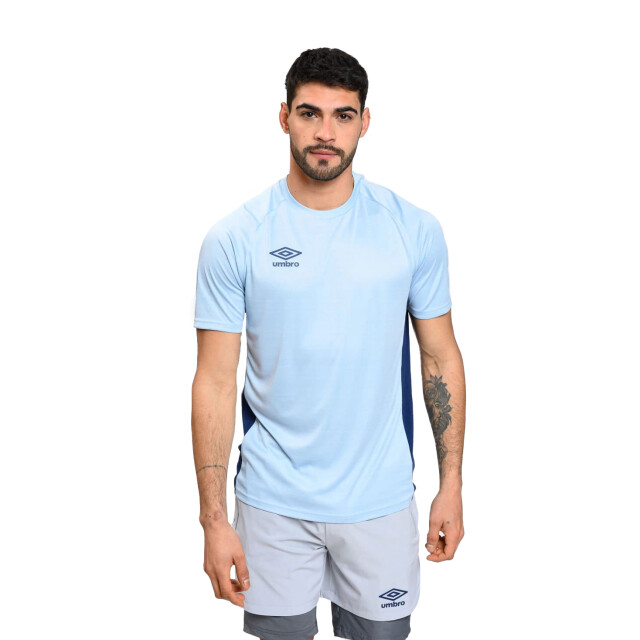 Remera de Hombre Umbro Triny Celeste - Azul Marino