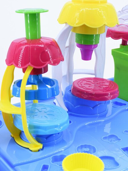 MESA MASAS DE MOLDEAR MULTICOLOR