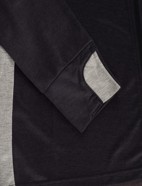 Campera deportiva Negro