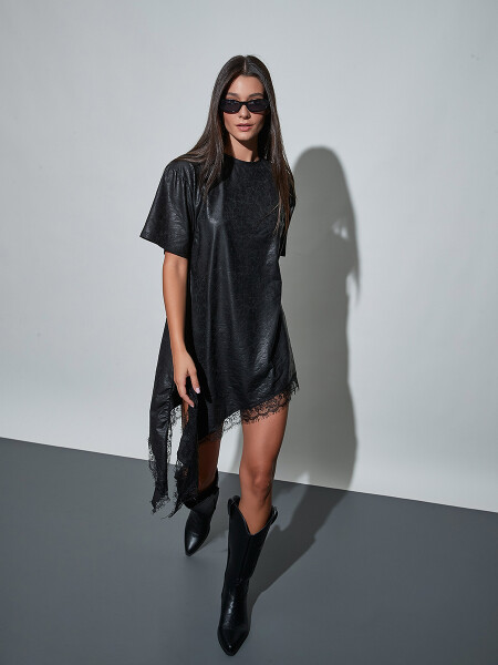 VESTIDO MERA NEGRO