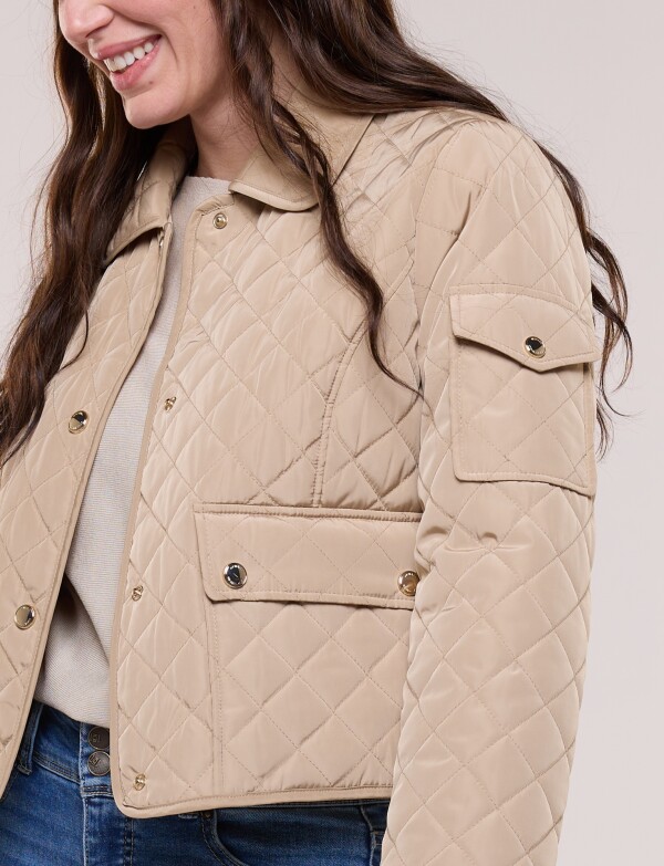 Campera Capitoneada Corta BEIGE
