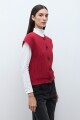 Chaleco tejido con botones rojo