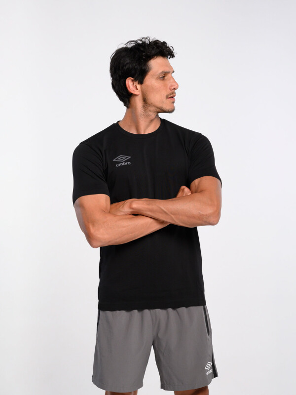 Remera Train Umbro Hombre 029