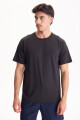 Remera Elevate Negro