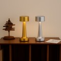 Lampara De Mesa De Luz Led Recargable Con Diseño De Cilindro Plateado