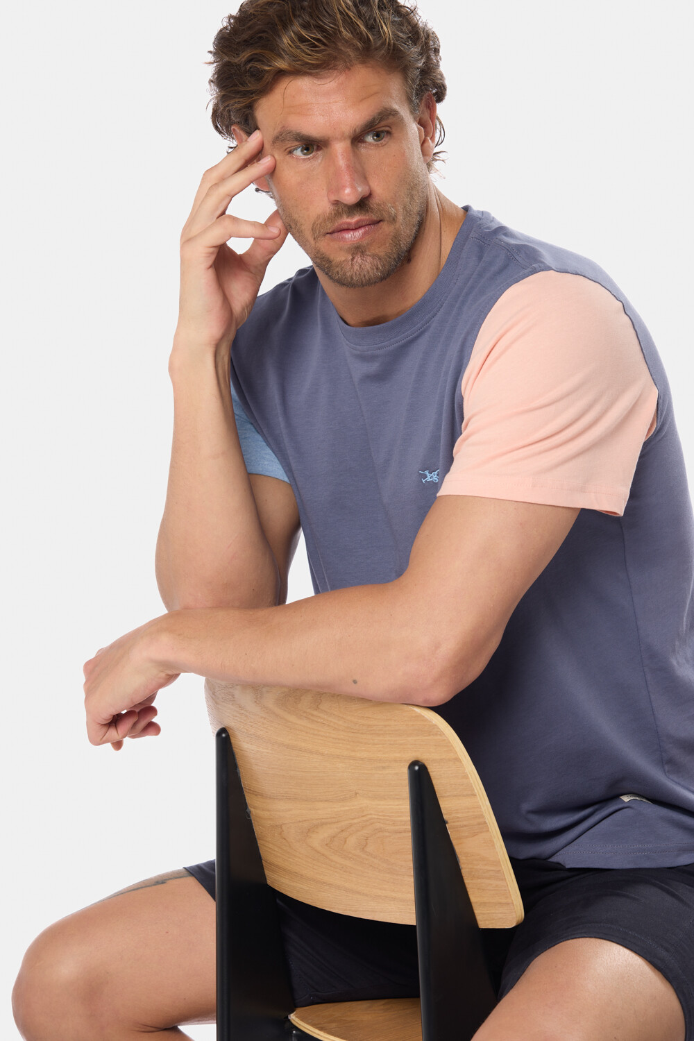 REMERA LISA COMBINADA Lila