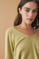 Sweater escote V verde musgo