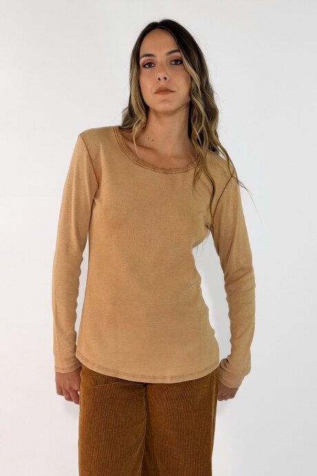 REMERA VENUS Camel