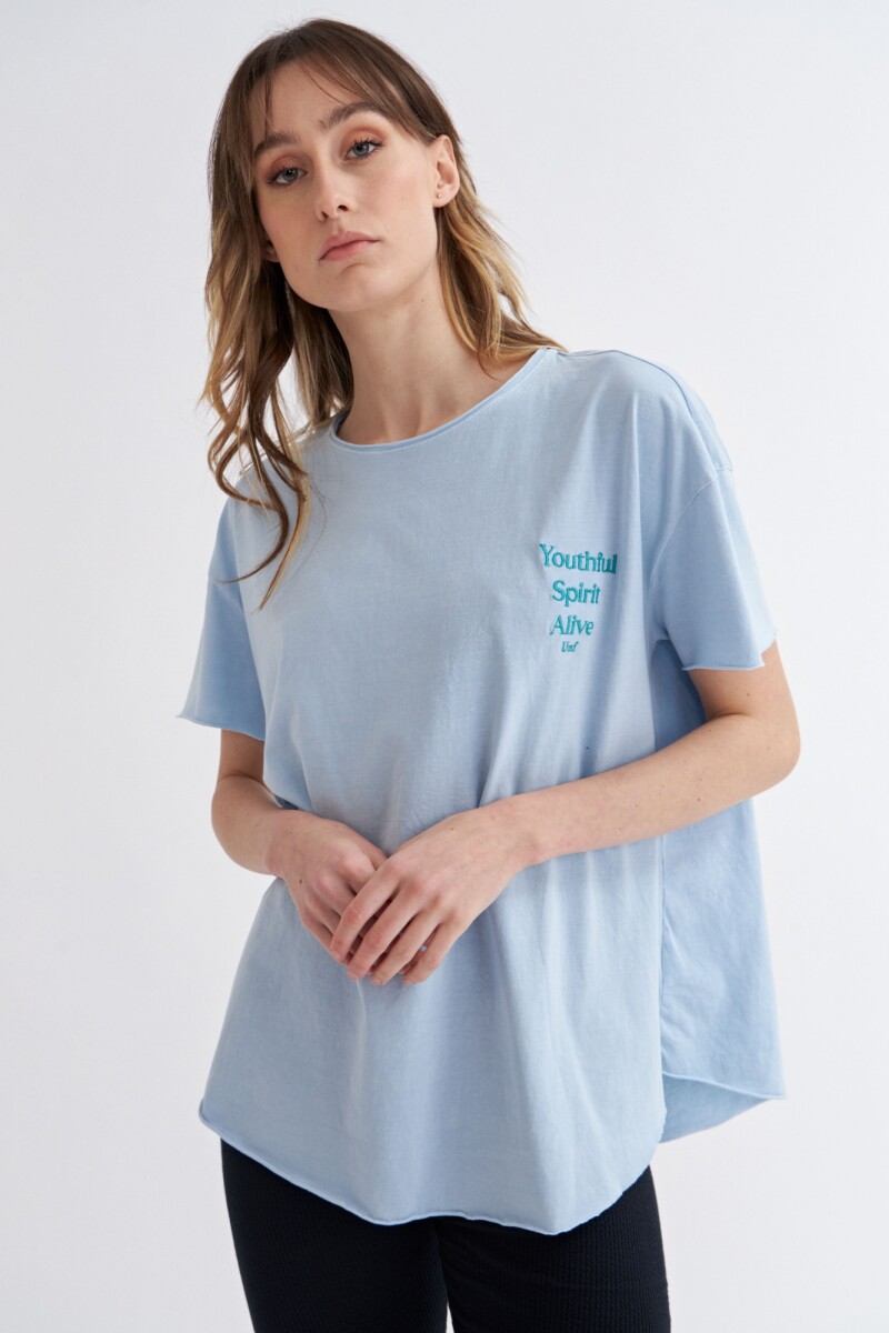Remera Esme - Celeste 