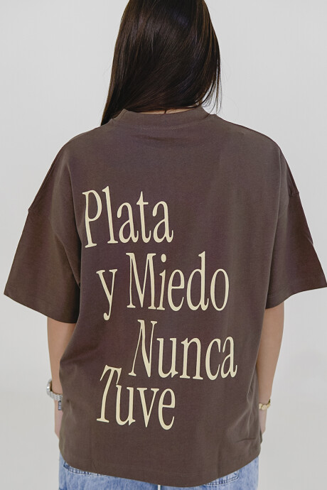 Remera Pulau Miedo Marrón
