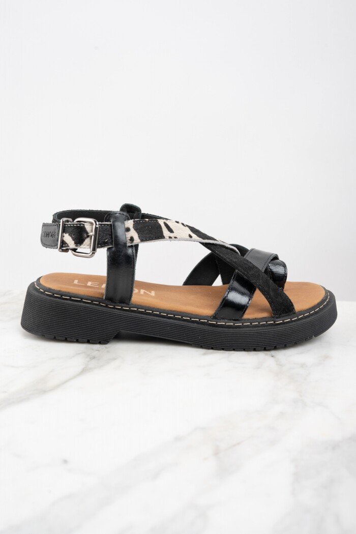 Sandalia Cuero Combinada Negro