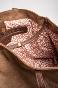 Travel Bag Gamuza Vegana Marrón